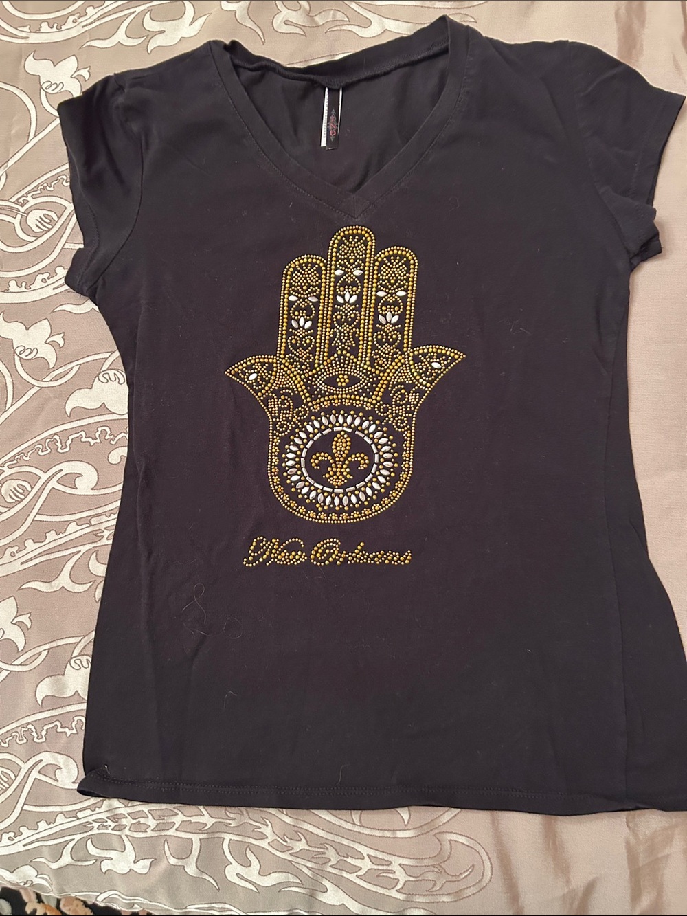 Black Short-Sleeve V-Neck Tee with Gold Hamsa Embellishment